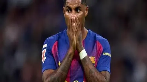 AC米兰官方祝贺鲁伊-科斯塔53岁生日，与队史辉煌时刻共庆